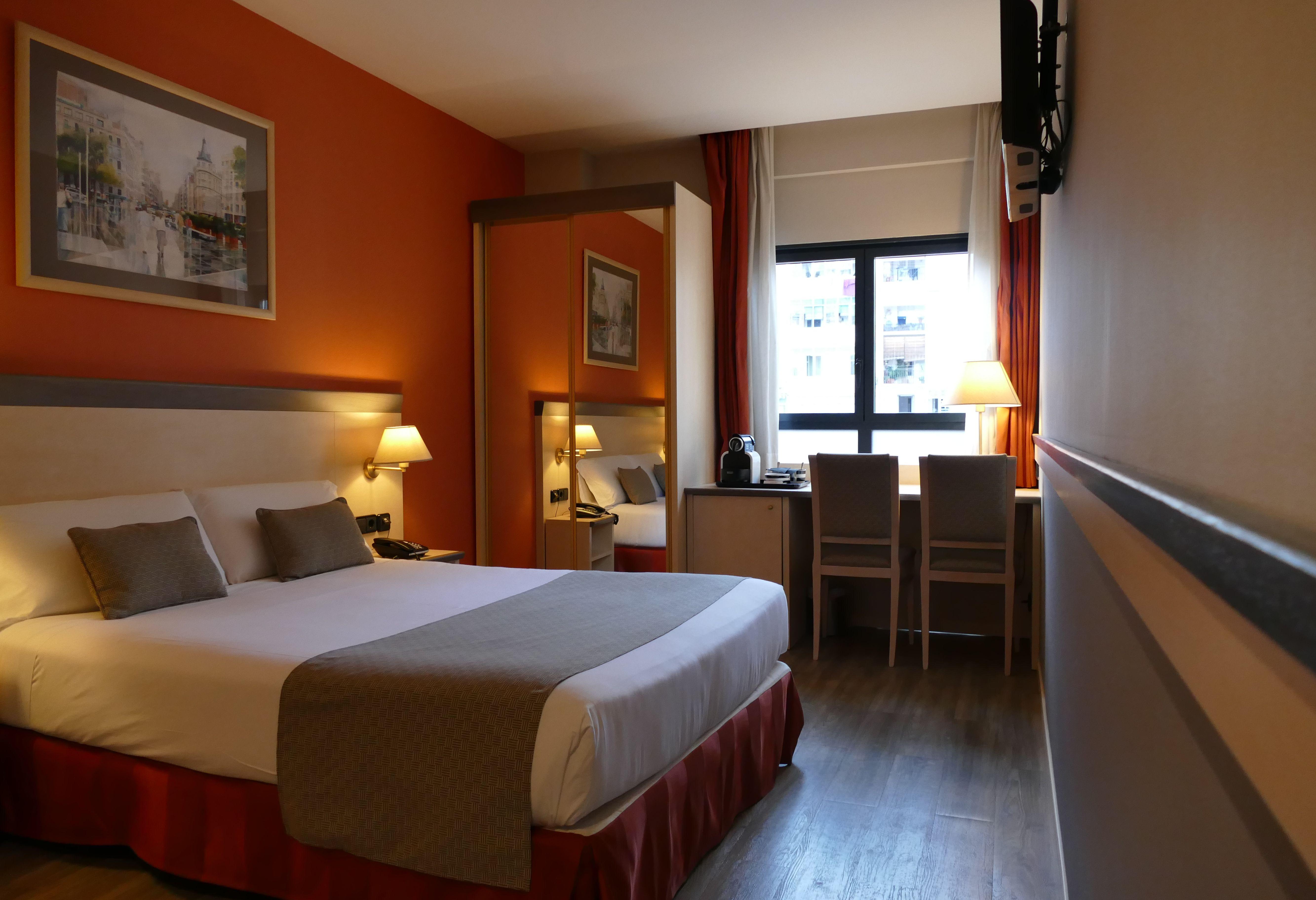 Sunotel Club Central Барселона Екстериор снимка