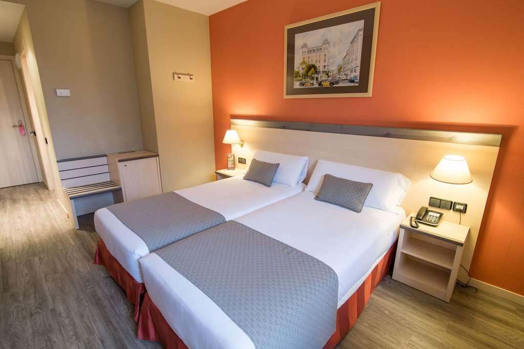 Sunotel Club Central Барселона Стая снимка