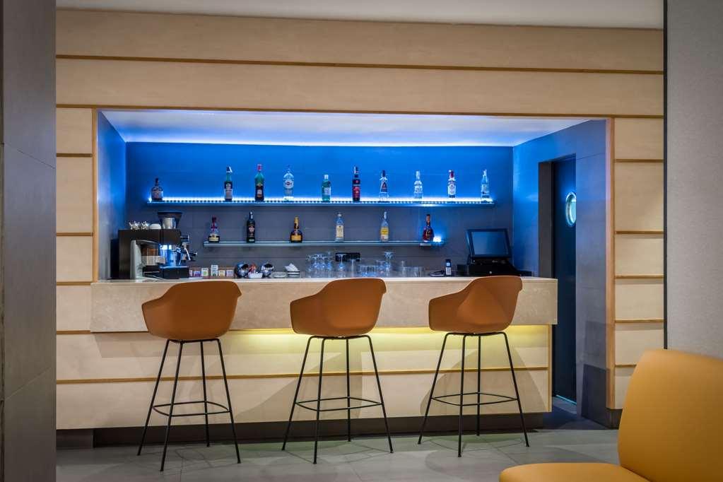 Sunotel Club Central Барселона Ресторант снимка