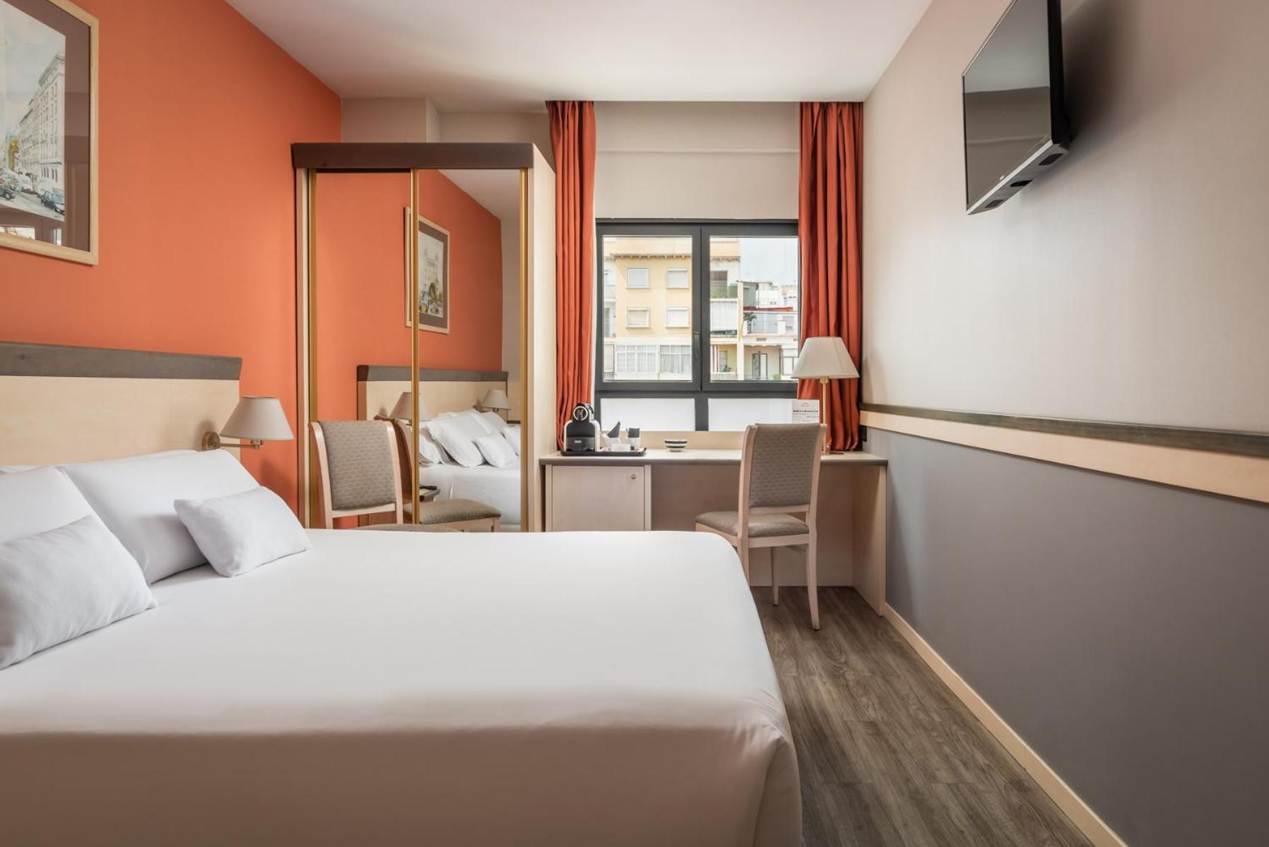 Sunotel Club Central Барселона Екстериор снимка