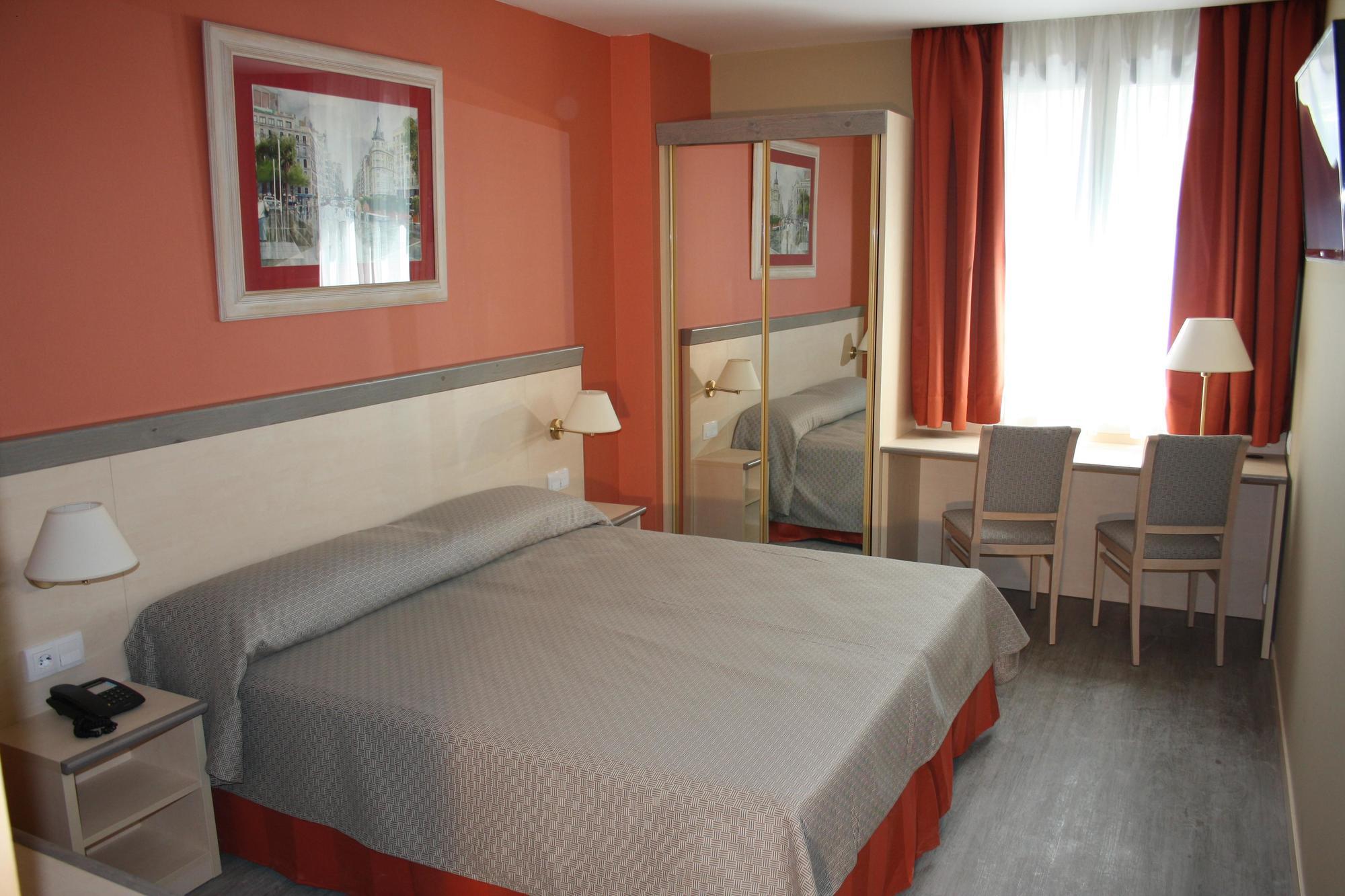 Sunotel Club Central Барселона Екстериор снимка